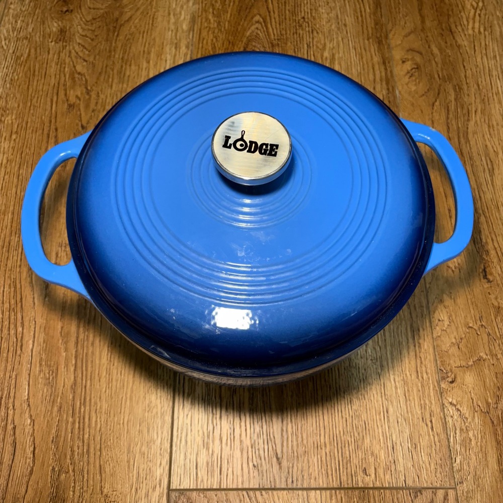 Lodge Caribbean Blue Cast Iron Large 6 Quart Enameled Dutch Oven With Lid READ - Picture 2 of 10